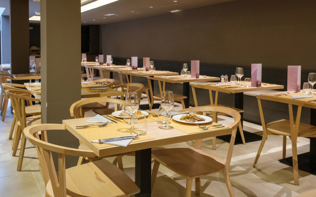 Отель Cabot Cap de Mar