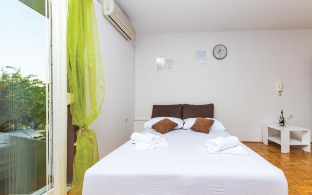 Amazing Apartment in Trogir With 1 Bedrooms and Wifi