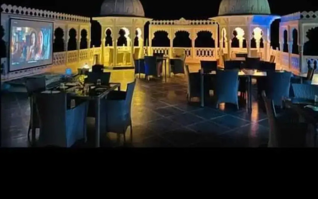 Arryaa Inn
