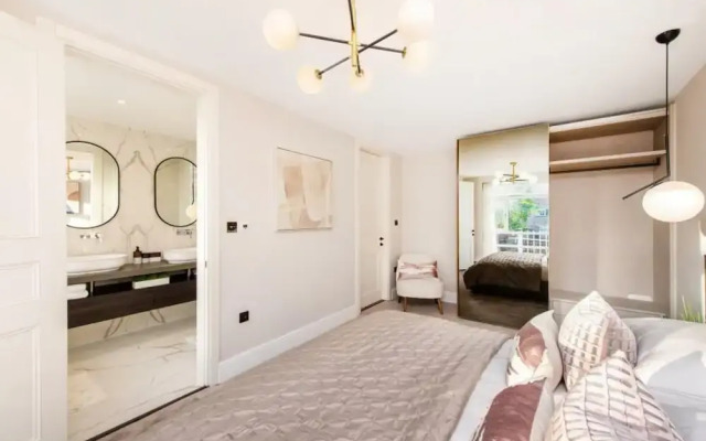 Ultra Luxury Central London 3bed Apartment