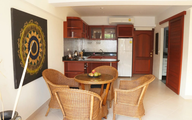 The Royal Tropical Beach at VIP Chain Resort