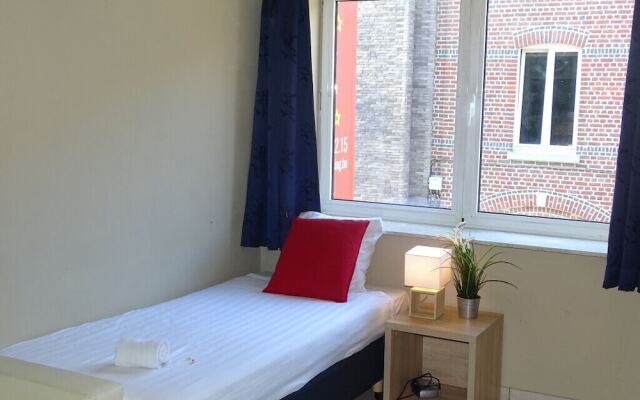 Room in Apartment - Condo Gardens Leuven - Student Flat Single