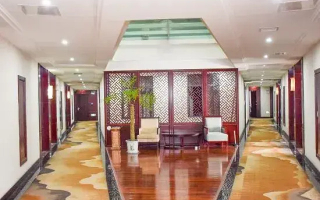Yuexi Jincuilan Business Hotel