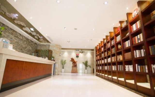 Dinis Hotel (Luoyang Kaiyuan)