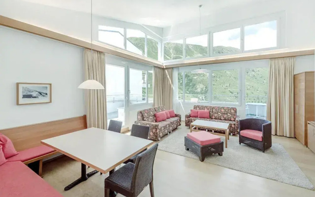 Flat in Obergurgl With Shared Wellness Centre