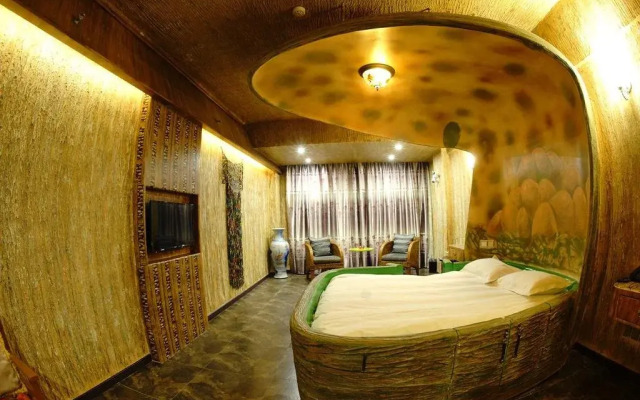 DREAM COLOR Theme Hotel