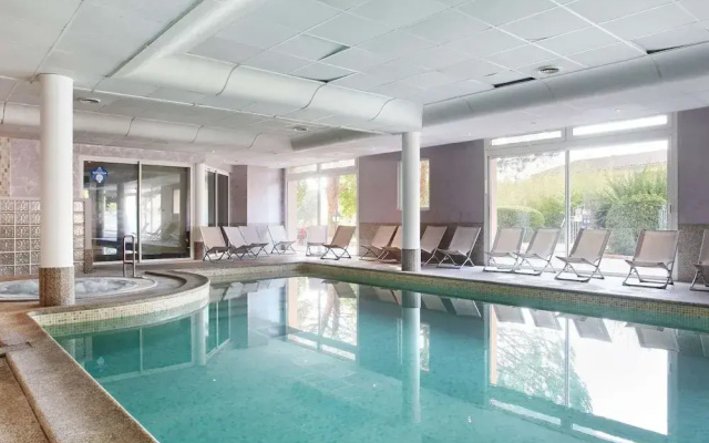 Studio in Greoux-les-bains Near Lakes