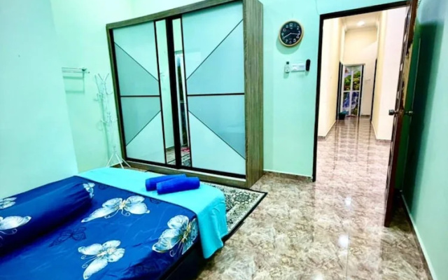 Homestay Selesa KPB Guest House
