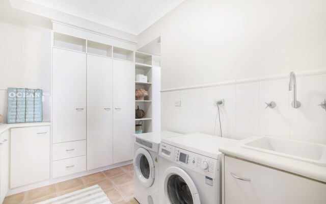 Bancroft Bay Frontage