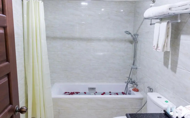 Hotel Grand Central Mandalay