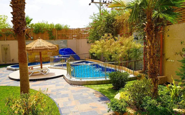 The Land Villas Ammaria