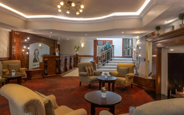 The Court Yard Hotel