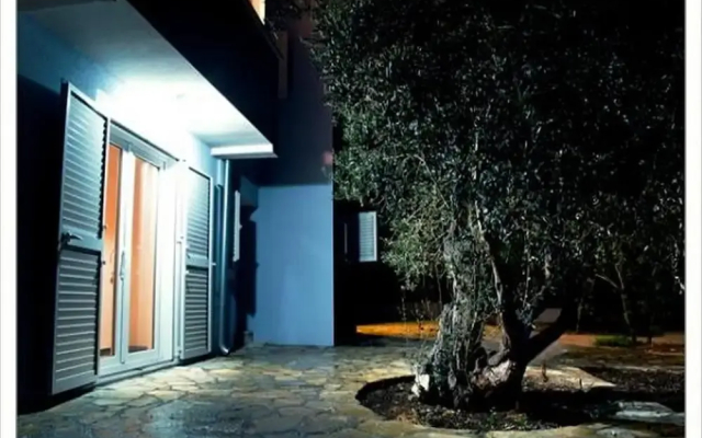 Apartments Lajci
