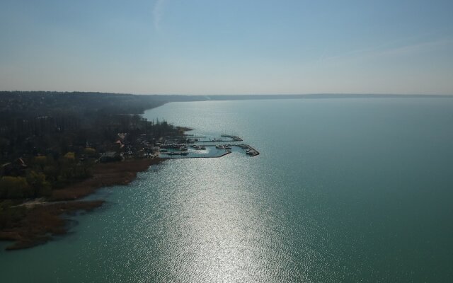 Kenese Bay Garden Resort & Conference
