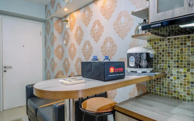 Comfort And Strategic 2Br At Bassura City Apartment