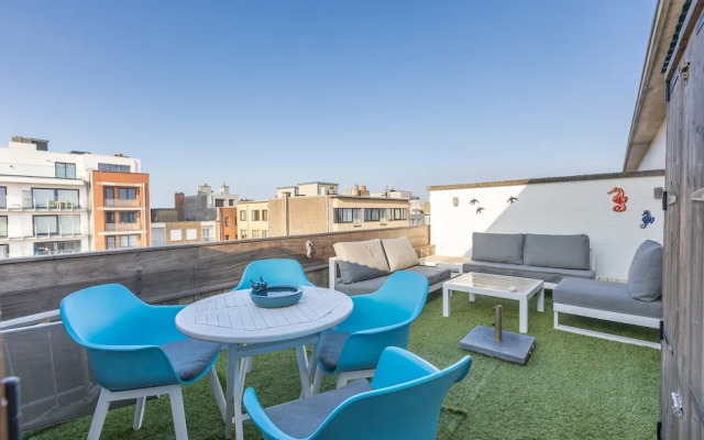 Penthouse Near Koksijde Beach