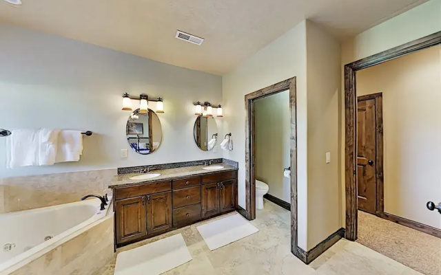 1482hd5m 3 Bedroom Townhouse