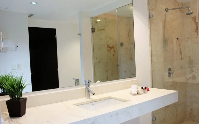 Elements Garden House 12 2 Bedroom Condo