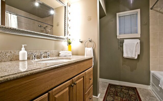 Alma Beach Suites