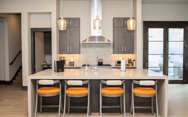 1242 Westhaven Circle 4 Bedroom Townhouse by Redawning