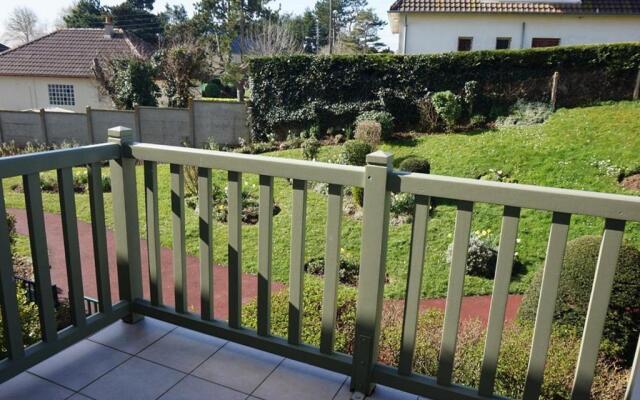 Appartement Merville-Franceville-Plage, 2 pièces, 4 personnes - FR-1-465-11