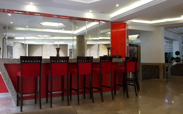Dundar Hotel
