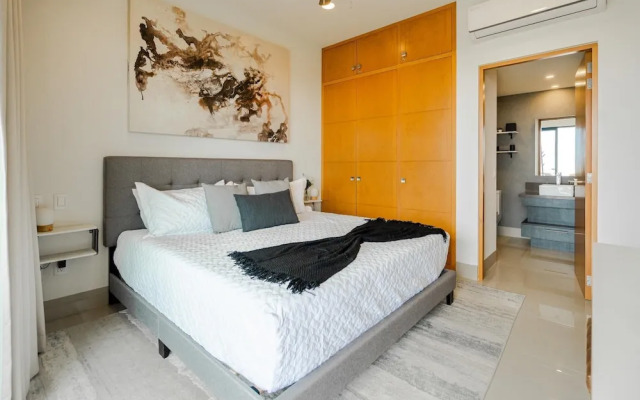 Tramonti Tari B101 in Los Cerritos