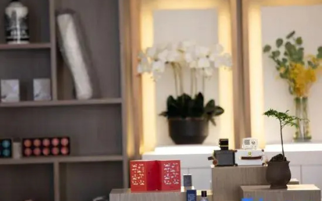 Atour Hotel Nanchang Honggutan Tongluowan Plaza