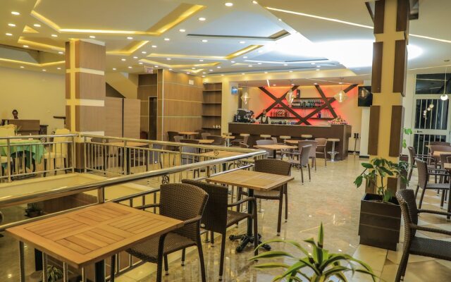 Garalay Hotel