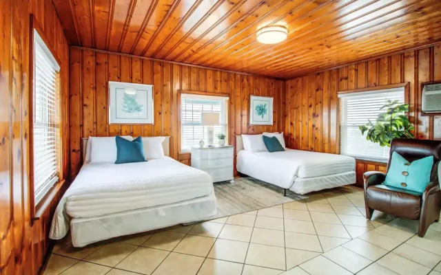 SeaWitch Motel