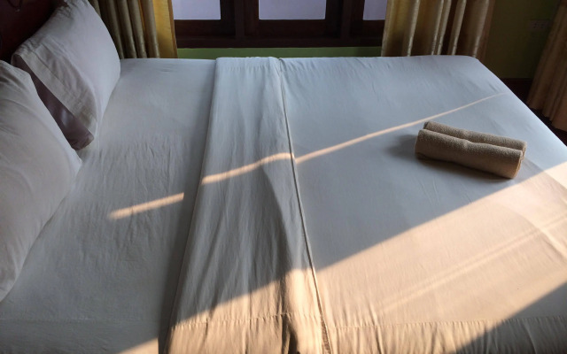 Popular View Guesthouse
