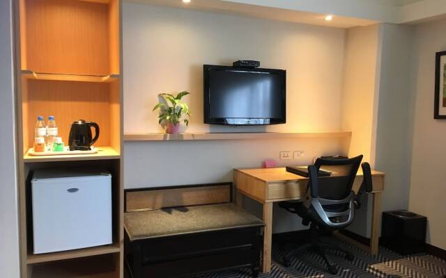 Green Garden Apartments-A