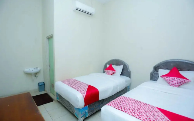 OYO 2692 Penginapan Mba Ros