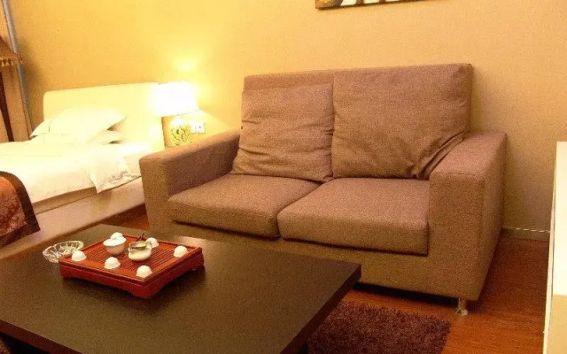 Lasony Serviced Apartment