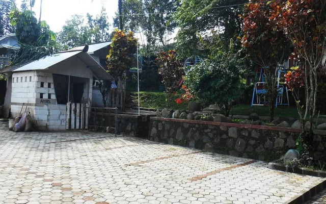 Cunang Hill Hotel & Resort