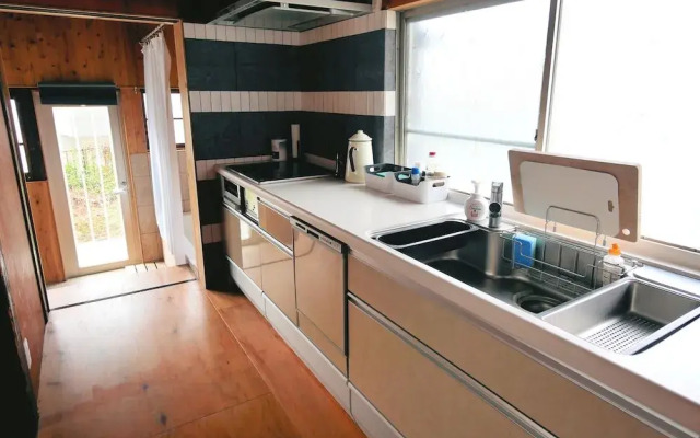 SUMITSUGU HOUSE West