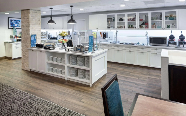 Homewood Suites by Hilton Austin Arboretum