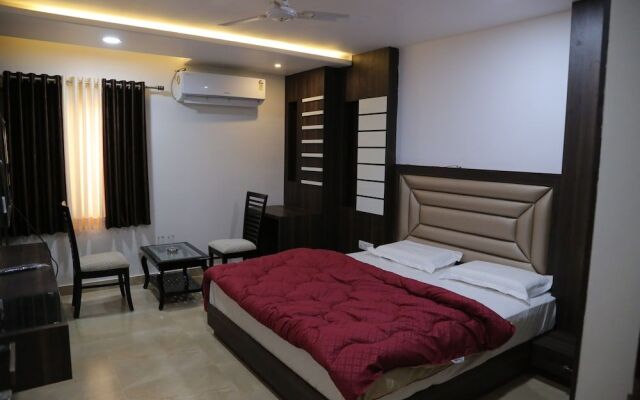 Hotel Lokpriya Inn