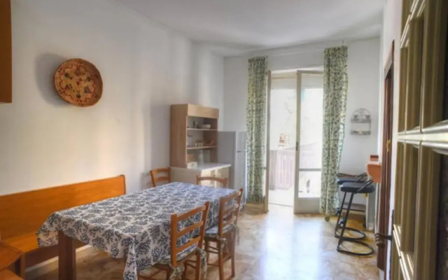 Ampio appartamento per 9 persone a pochi passi dal mare