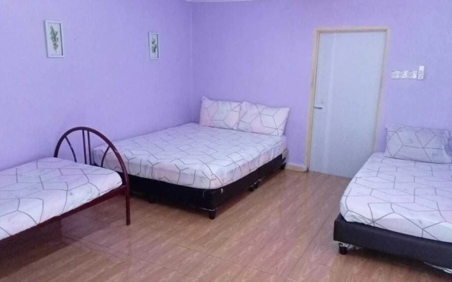 OYO Home 90554 Norfa Camp House