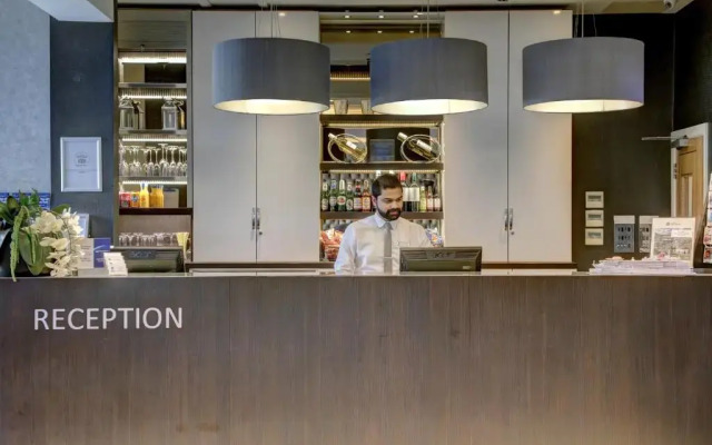 Best Western Chiswick Palace & Suites