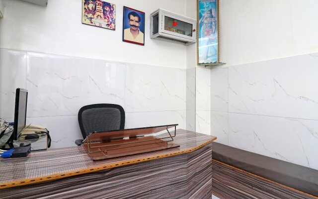 Tribhuvan Palace by OYO Rooms