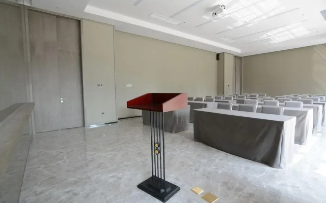 Weihai Qingtiwan Holiday Hotel
