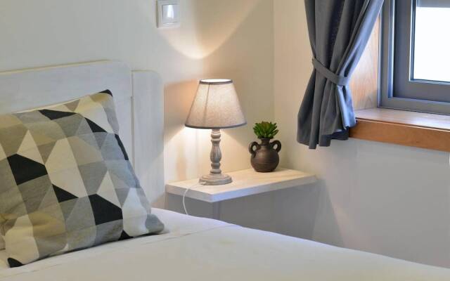 Apartment with One Bedroom in Porto, with Wifi