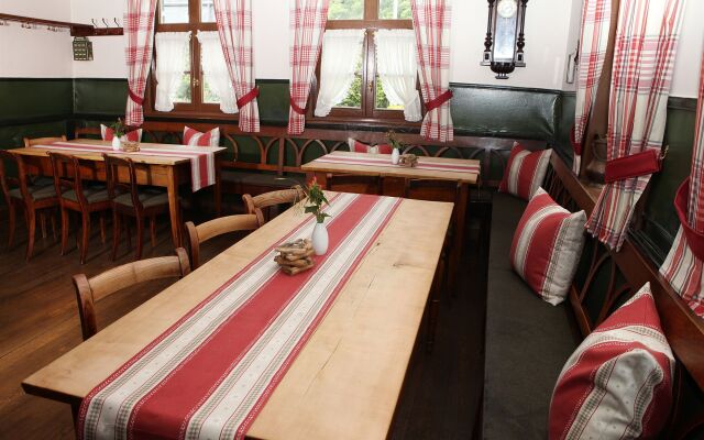 Landhotel & Gasthof Cramer