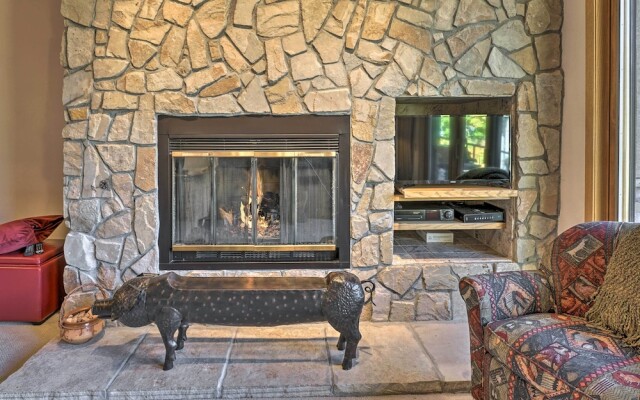 Slopeside Snowmass Townhome w/ Mountain Views!