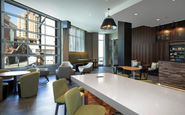Courtyard By Marriott Nanaimo