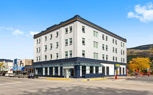 hotelImage