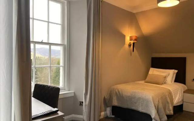Mercure Peebles Barony Castle Hotel