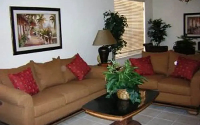 Kissimmee-Davenport Pool Homes by Hayes